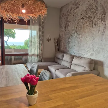 Sunset House