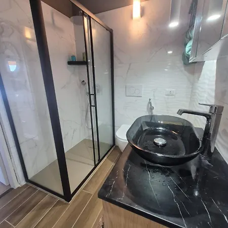 Sunset House Апартаменты *